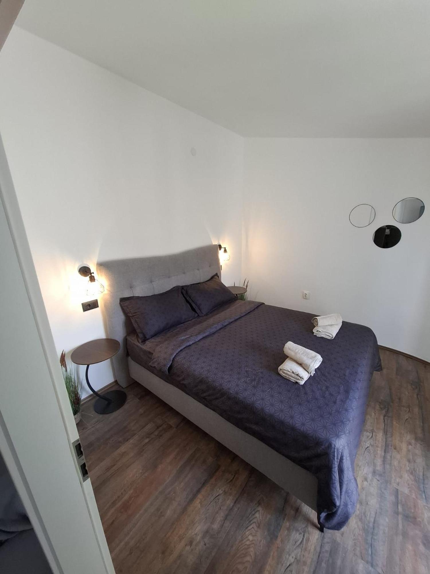Apartman Simun Apartamento Primošten Exterior foto
