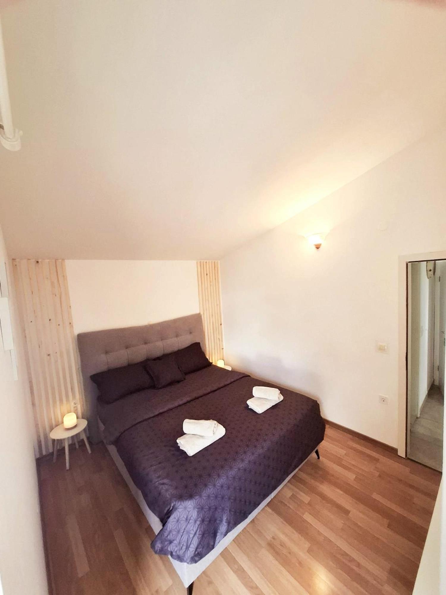 Apartman Simun Apartamento Primošten Exterior foto
