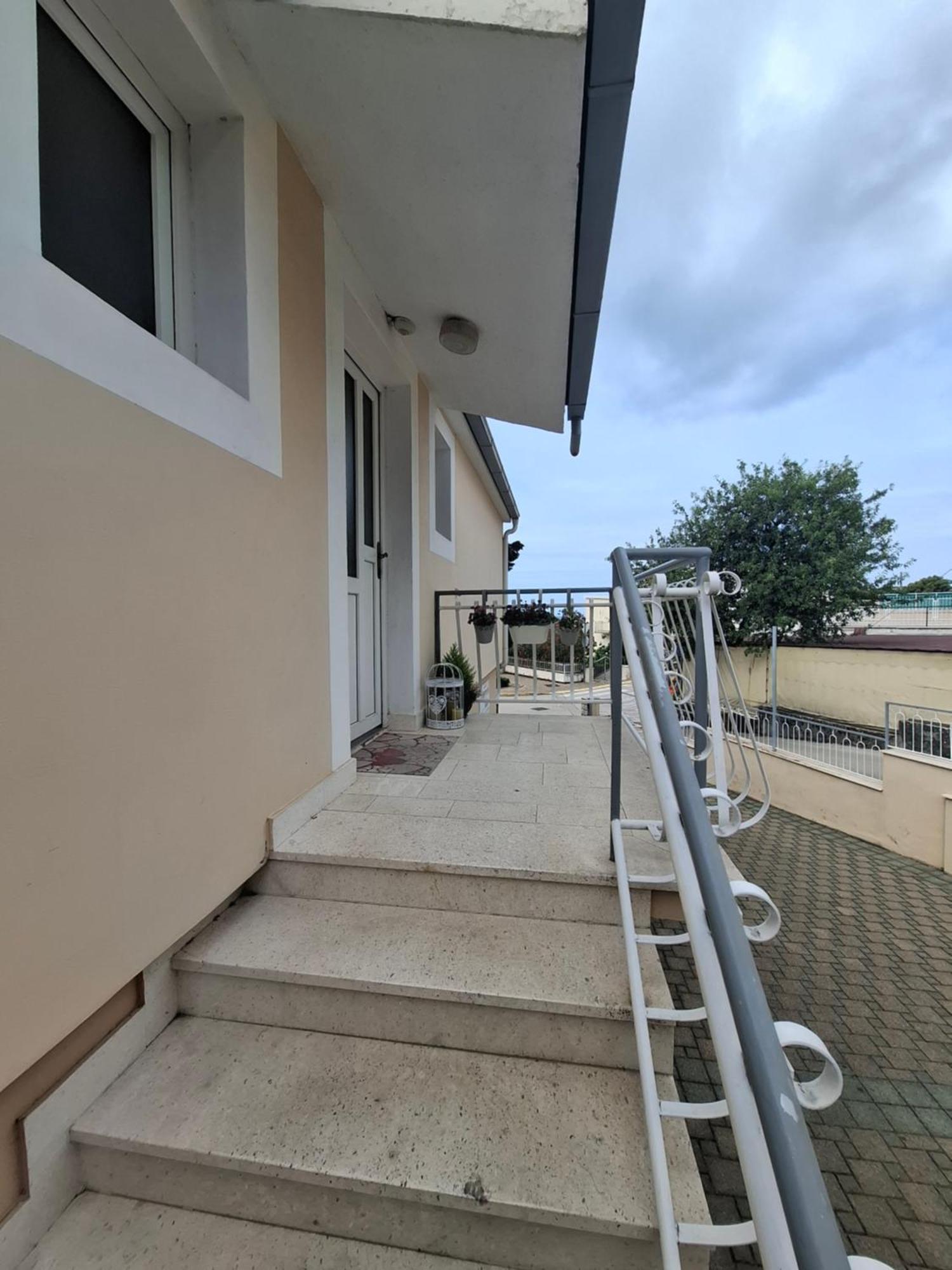 Apartman Simun Apartamento Primošten Exterior foto