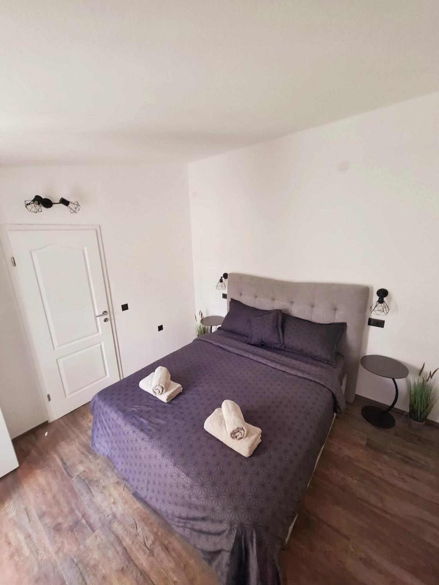 Apartman Simun Apartamento Primošten Exterior foto